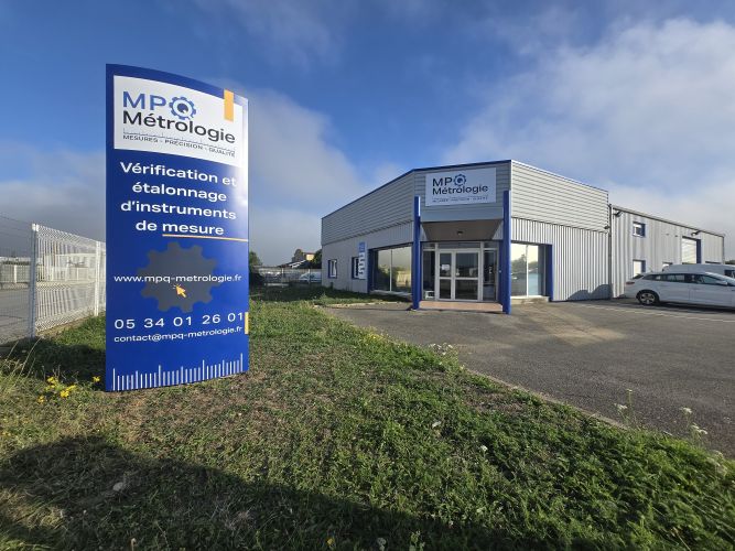 accueil laboratoire entreprise étalonnage vérification métrologie accrédité